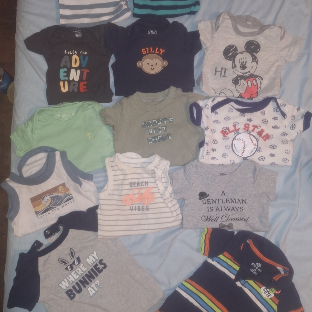 Bundle Of Onesies/Rompers ~Play Conditon~